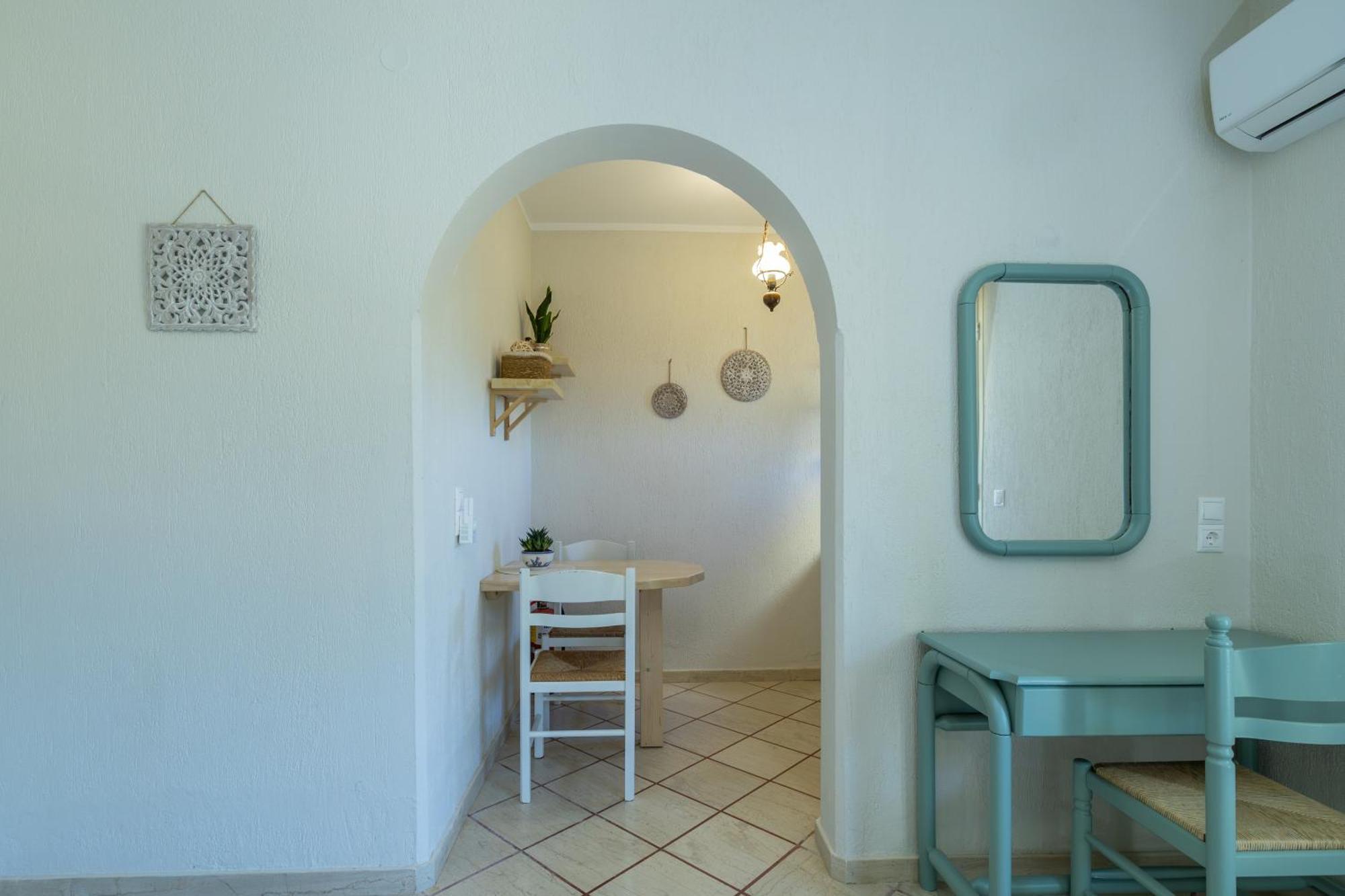 Minas Studios Lassi  Luaran gambar